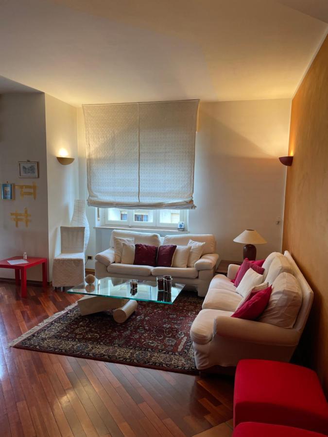 Zen Apartment Located In Turin Pre Hill Экстерьер фото